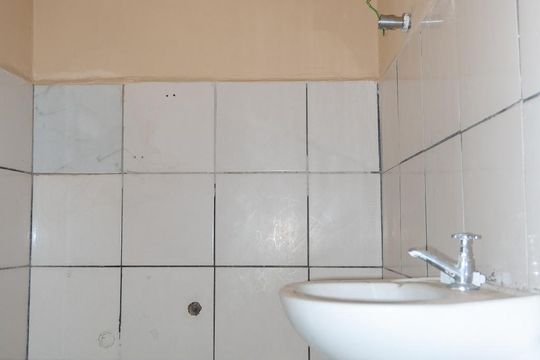 Banheiro de casa para alugar com 1 quarto, 75m² em Chácara Califórnia, São Paulo