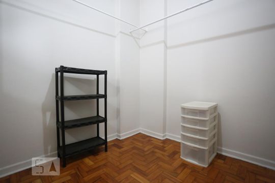 Quarto de Serviço de apartamento para alugar com 3 quartos, 60m² em Jaguaré, São Paulo