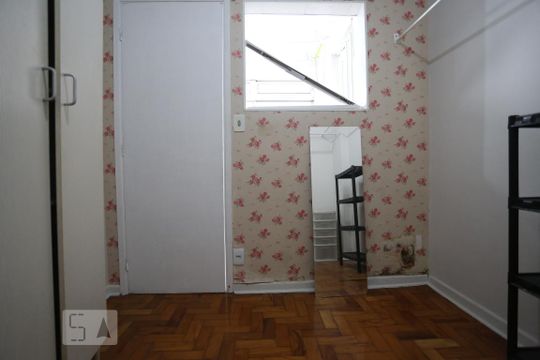 Quarto de Serviço de apartamento para alugar com 3 quartos, 60m² em Jaguaré, São Paulo