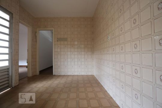 Cozinha 2 de casa à venda com 5 quartos, 144m² em Jardim Bonfiglioli, São Paulo