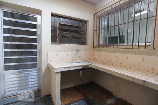 Área de Serviço de casa à venda com 5 quartos, 144m² em Jardim Bonfiglioli, São Paulo