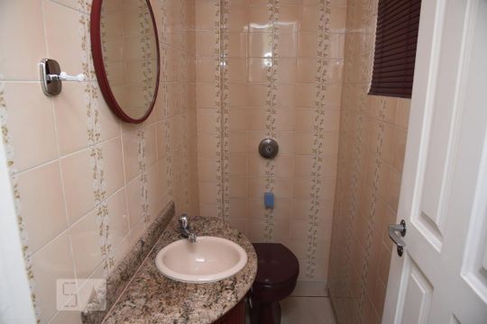 Lavabo de casa à venda com 4 quartos, 650m² em Pechincha, Rio de Janeiro