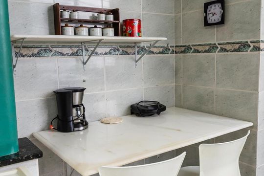 Cozinha de apartamento à venda com 2 quartos, 77m² em Copacabana, Rio de Janeiro