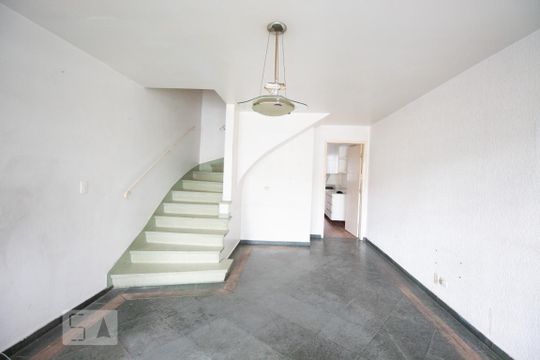 Casa à venda com 3 quartos, 100m² em Vila Clementino, São Paulo