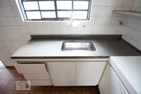 Cozinha de casa à venda com 3 quartos, 100m² em Vila Clementino, São Paulo