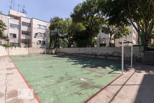 Área comum de apartamento à venda com 3 quartos, 67m² em Alto de Pinheiros, São Paulo