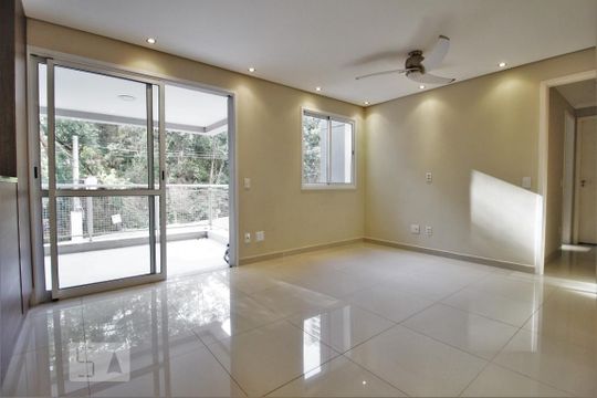 Sala de apartamento para alugar com 2 quartos, 80m² em Vila Andrade, São Paulo