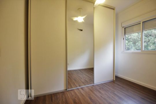 Suíte 1 de apartamento para alugar com 2 quartos, 80m² em Vila Andrade, São Paulo