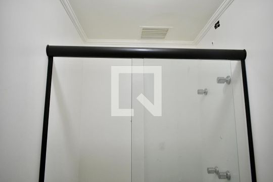 Banheiro Social de apartamento à venda com 4 quartos, 147m² em Chácara Inglesa, São Paulo