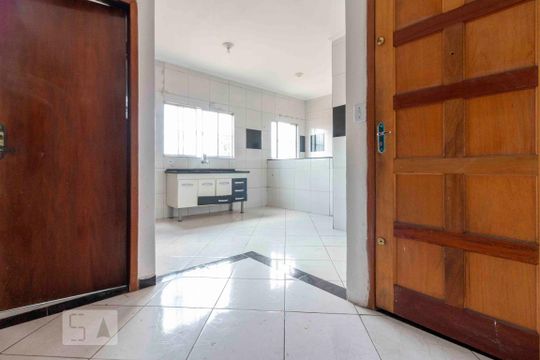Hall de Entrada de casa para alugar com 3 quartos, 140m² em Parque Cruzeiro do Sul, São Paulo