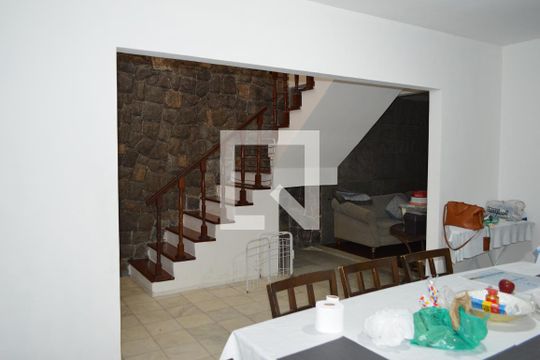 Sala de casa para alugar com 6 quartos, 650m² em Anil, Rio de Janeiro