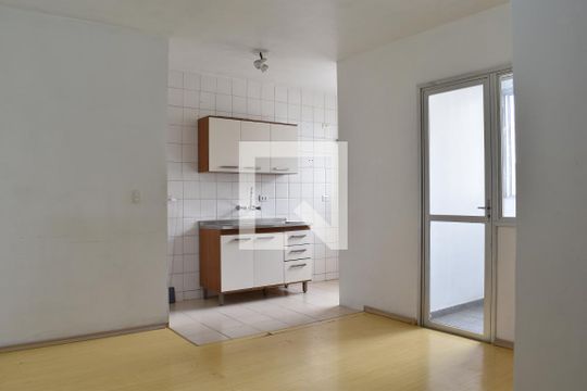 Sala de apartamento para alugar com 1 quarto, 57m² em Rebouças, Curitiba