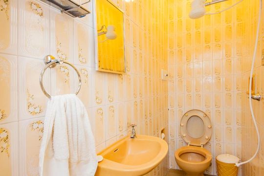 Banheiro 1 de apartamento à venda com 4 quartos, 220m² em São João, Porto Alegre
