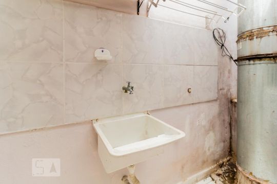 Área de Serviço de kitnet/studio para alugar com 1 quarto, 30m² em Bela Vista, São Paulo