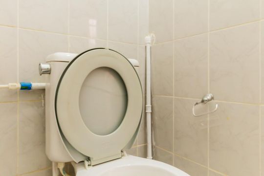Banheiro de kitnet/studio para alugar com 1 quarto, 30m² em Bela Vista, São Paulo