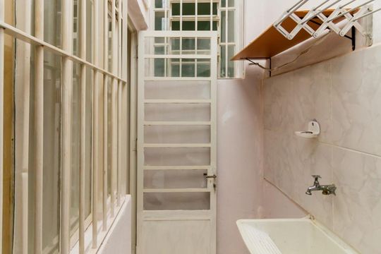 Área de Serviço' de kitnet/studio para alugar com 1 quarto, 30m² em Bela Vista, São Paulo