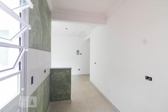Cozinha de apartamento para alugar com 2 quartos, 50m² em Jardim do Estádio , Santo André