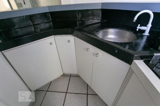 Detalhe de apartamento para alugar com 1 quarto, 36m² em Santana, Porto Alegre