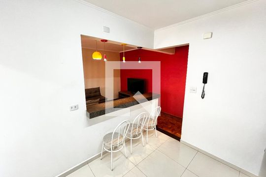 Cozinha de apartamento à venda com 2 quartos, 70m² em Vila Pauliceia, São Paulo