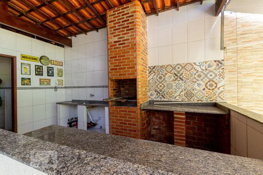 Área comum - Churrasqueira de apartamento para alugar com 2 quartos, 60m² em Fátima, Niterói