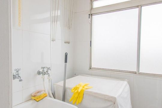 Área de Serviço de apartamento para alugar com 2 quartos, 54m² em Vila Moraes, São Paulo