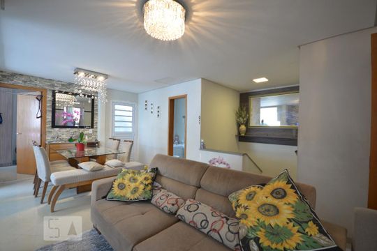 Casa à venda com 3 quartos, 180m² em Ipiranga, São Paulo