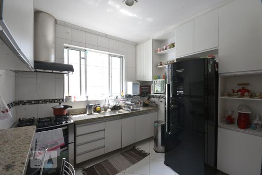 Cozinha de casa à venda com 3 quartos, 180m² em Ipiranga, São Paulo