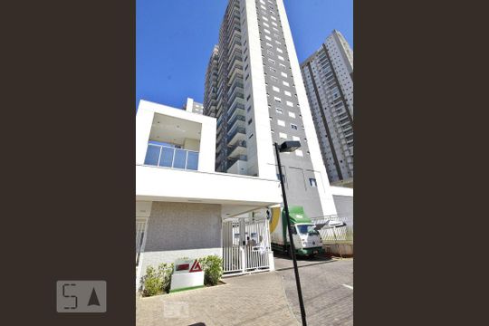 Fachada de apartamento para alugar com 2 quartos, 60m² em Jardim Esmeralda, São Paulo