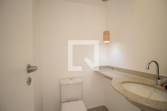 Lavabo de apartamento à venda com 4 quartos, 368m² em Barra da Tijuca, Rio de Janeiro