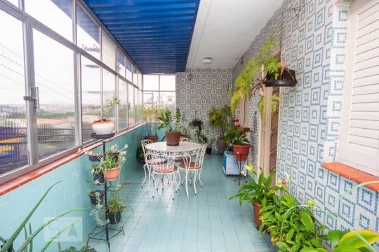 Jardim de inverno de casa à venda com 4 quartos, 500m² em Jardim Monte Kemel, São Paulo