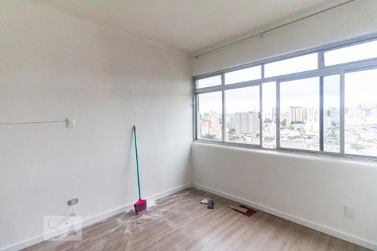 Quarto de kitnet/studio para alugar com 1 quarto, 36m² em Liberdade, São Paulo