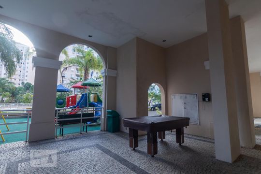 Área comum de apartamento para alugar com 2 quartos, 70m² em Recreio dos Bandeirantes, Rio de Janeiro