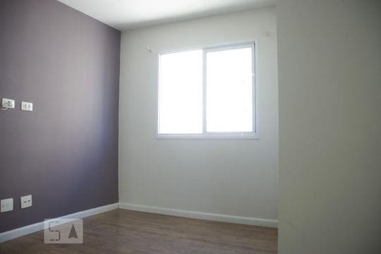 Sala de kitnet/studio para alugar com 1 quarto, 35m² em Jardim Ibitirama, São Paulo