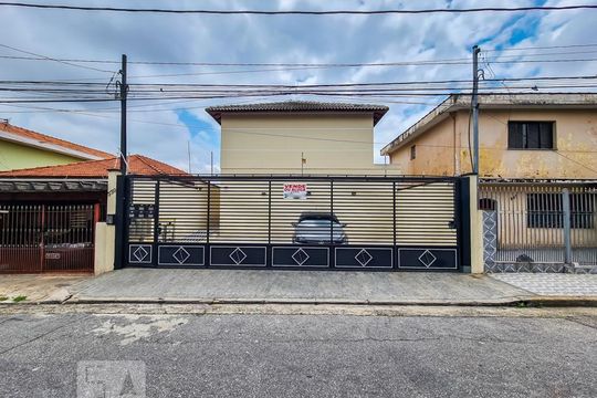 Fachada de casa à venda com 2 quartos, 65m² em Vila Constança, São Paulo