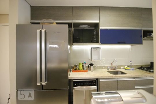 Cozinha de apartamento à venda com 3 quartos, 81m² em Vila Isa, São Paulo