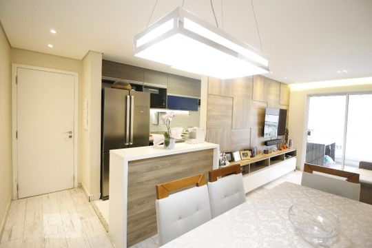 Sala de apartamento à venda com 3 quartos, 81m² em Vila Isa, São Paulo