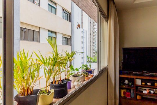 Sala - Janela de apartamento à venda com 3 quartos, 130m² em Santa Cecilia, São Paulo