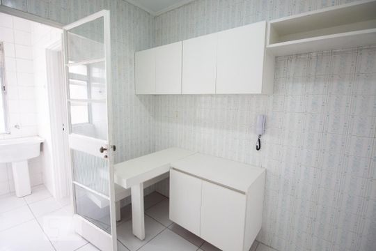 Cozinha de apartamento à venda com 2 quartos, 86m² em Vila Clementino, São Paulo