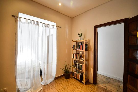Quarto 2 de casa à venda com 3 quartos, 240m² em Jardim das Bandeiras, São Paulo