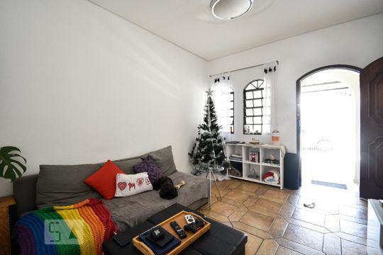 Sala de casa à venda com 3 quartos, 240m² em Jardim das Bandeiras, São Paulo
