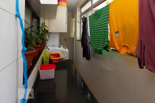 Área de Serviço de apartamento à venda com 4 quartos, 197m² em Parque São Jorge, São Paulo