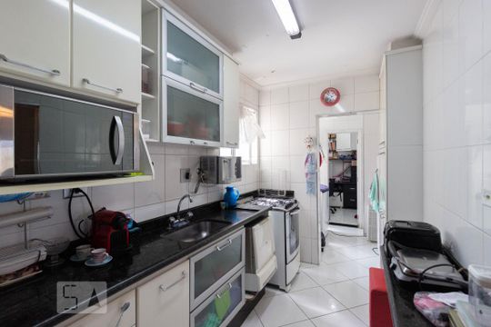 Cozinha de apartamento à venda com 3 quartos, 176m² em Vila Barreto, São Paulo