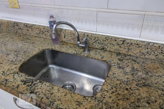Cozinha e Área de Serviço de apartamento à venda com 2 quartos, 82m² em Praça da Bandeira, Rio de Janeiro