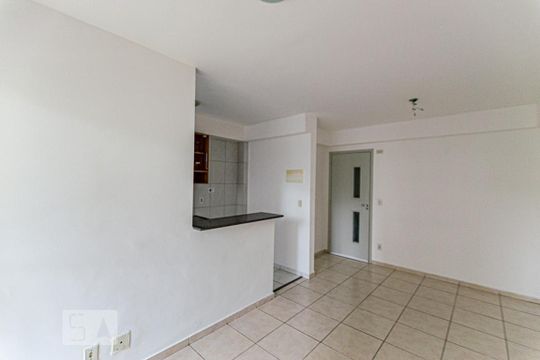 Sala de apartamento para alugar com 3 quartos, 70m² em Barreto, Niterói
