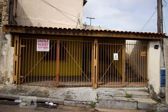 Fachada de casa para alugar com 1 quarto, 50m² em Vila Comercial, Jundiaí