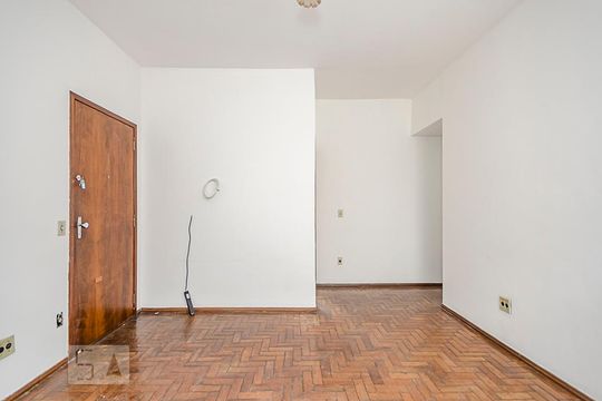 Sala de apartamento à venda com 3 quartos, 90m² em Coracao de Jesus, Belo Horizonte