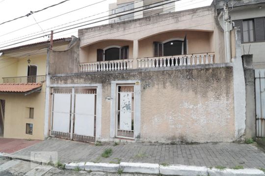 Fachada de casa à venda com 3 quartos, 150m² em Vila Invernada, São Paulo