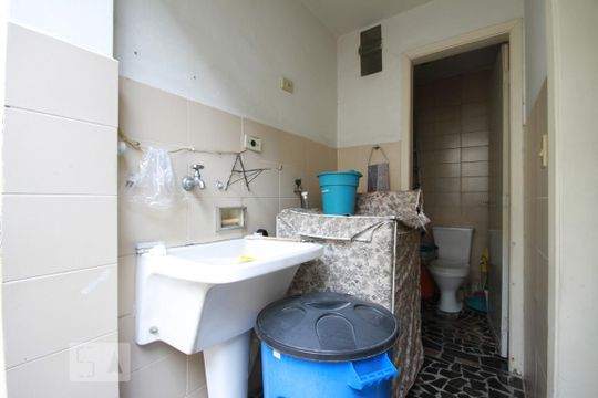Área de serviço de casa à venda com 2 quartos, 110m² em Bosque da Saúde, São Paulo
