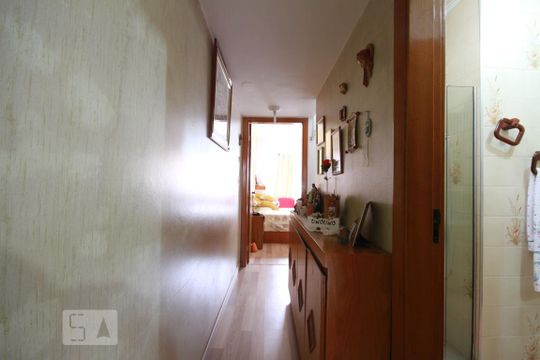 Corredor de casa à venda com 2 quartos, 110m² em Bosque da Saúde, São Paulo