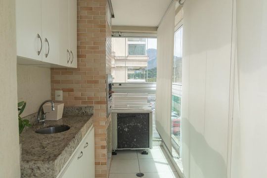 Varanda da Sala de apartamento para alugar com 4 quartos, 156m² em Barra da Tijuca, Rio de Janeiro